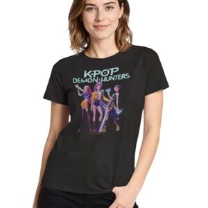 Black K-Pop Demon Hunters Graphic Tee‎